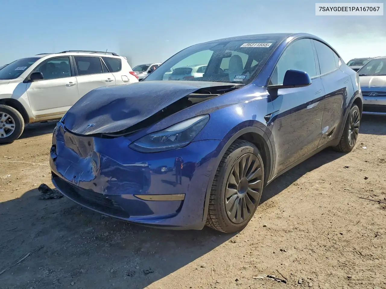7SAYGDEE1PA167067 2023 Tesla Model Y