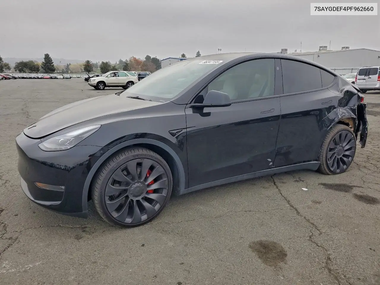 7SAYGDEF4PF962660 2023 Tesla Model Y