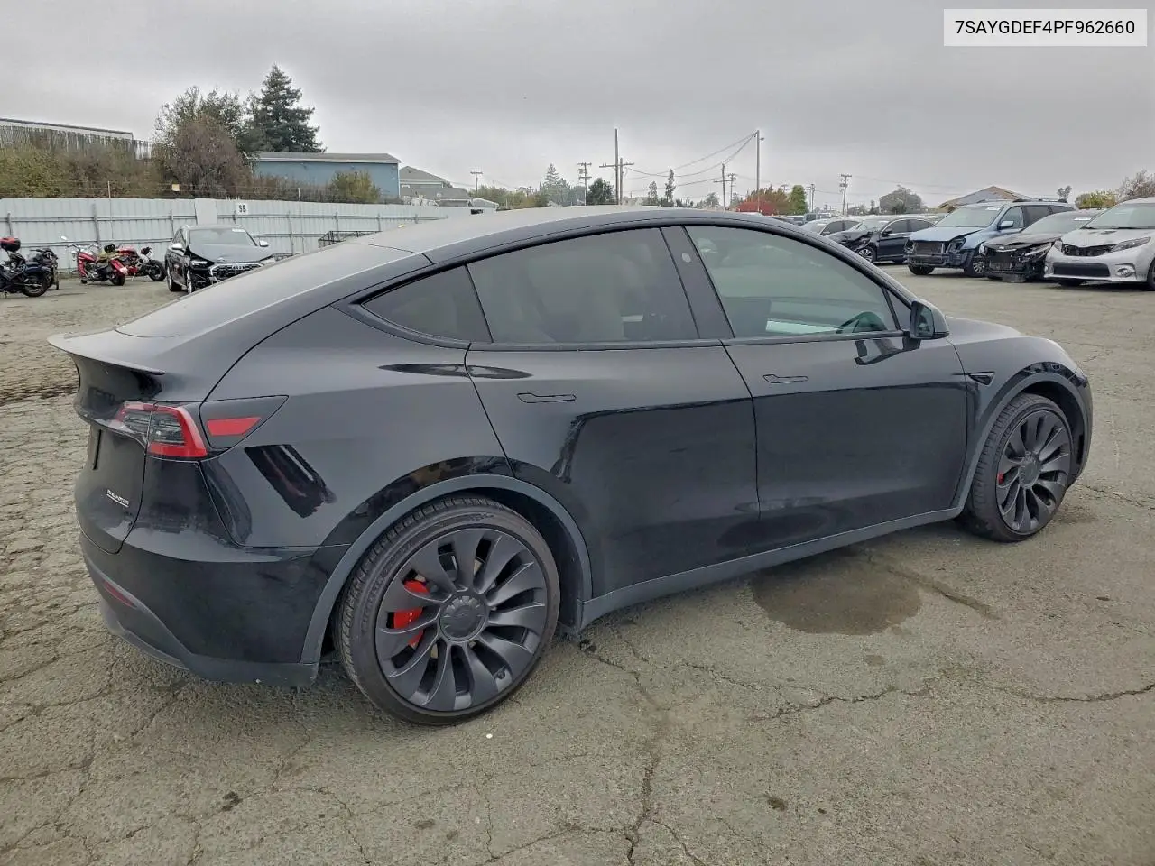 7SAYGDEF4PF962660 2023 Tesla Model Y