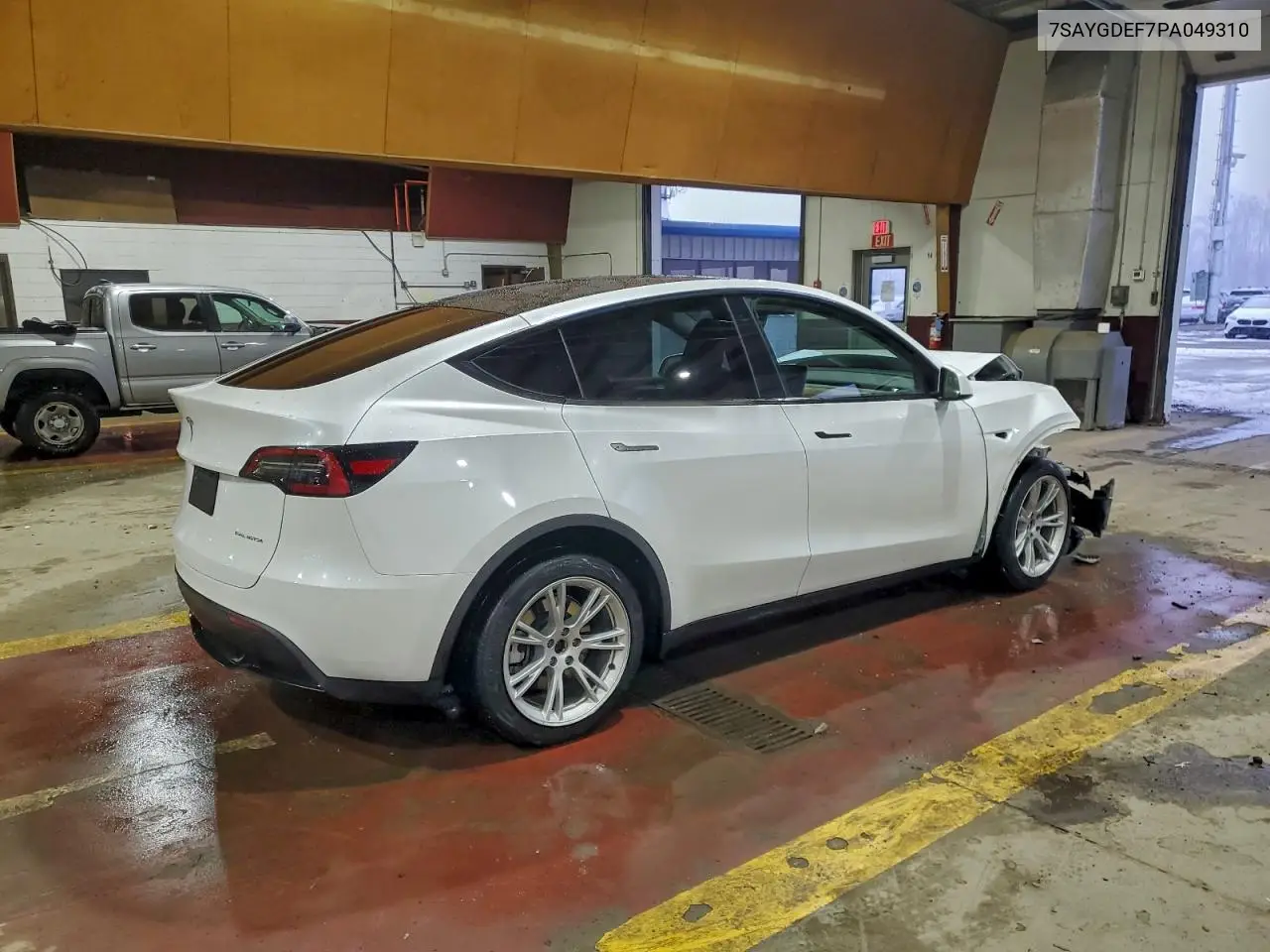 7SAYGDEF7PA049310 2023 Tesla Model Y