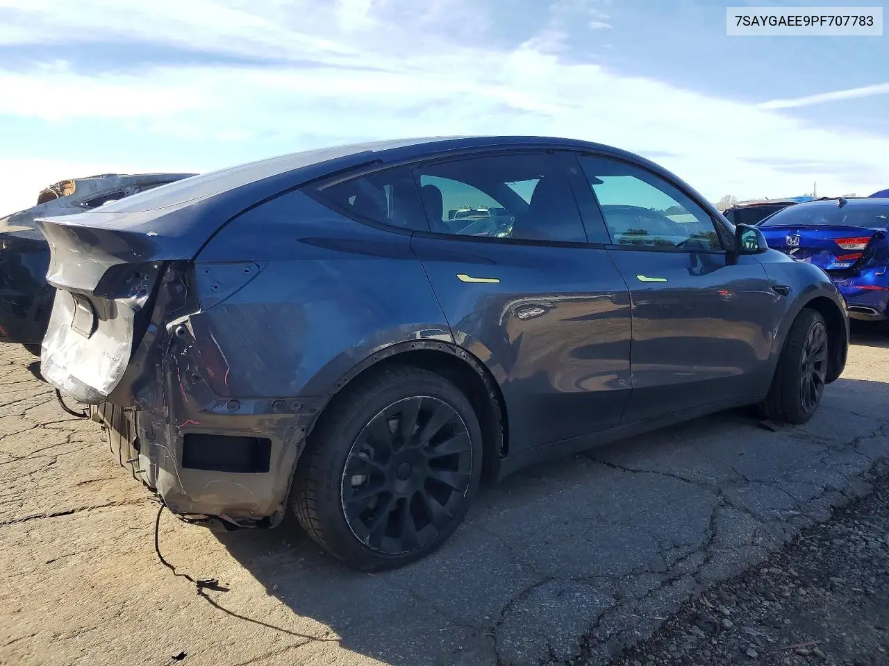7SAYGAEE9PF707783 2023 Tesla Model Y