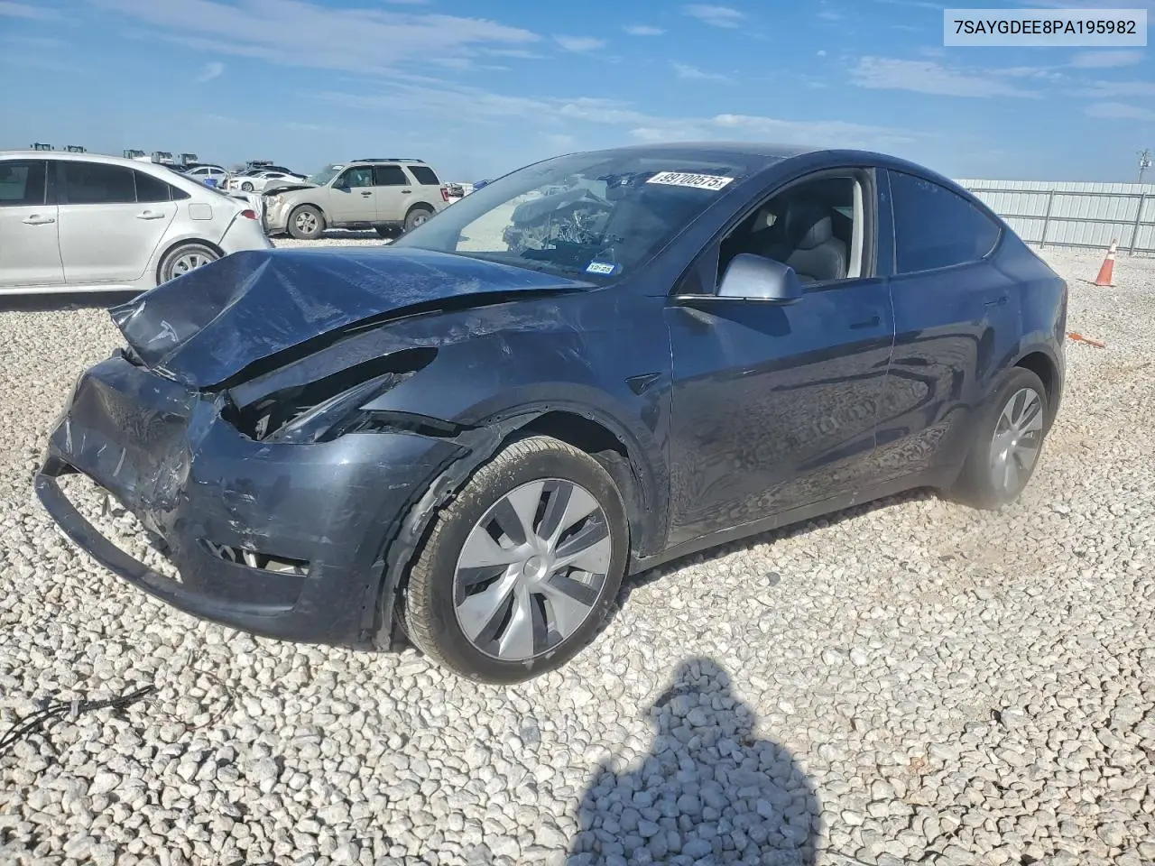 7SAYGDEE8PA195982 2023 Tesla Model Y