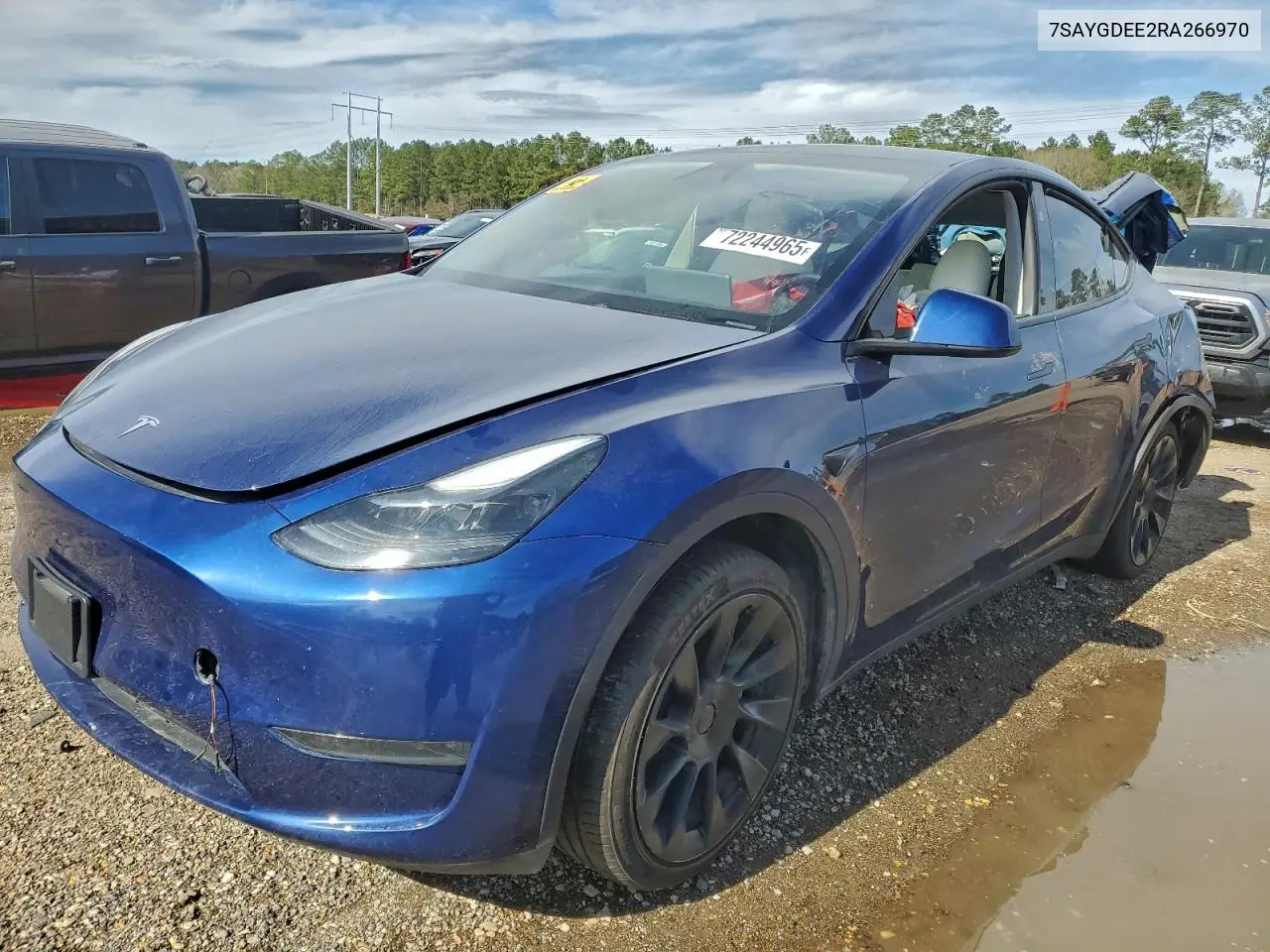 7SAYGDEE2RA266970 2024 Tesla Model Y