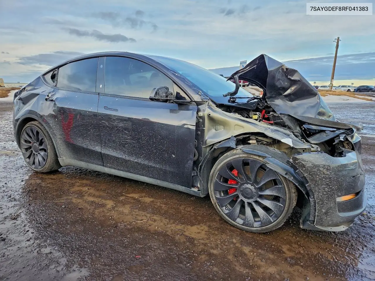 7SAYGDEF8RF041383 2024 Tesla Model Y