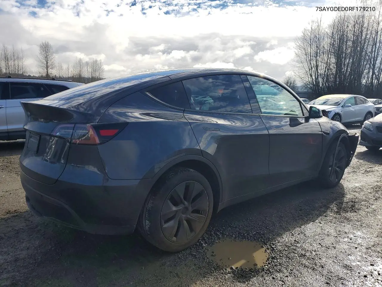 7SAYGDED0RF179210 2024 Tesla Model Y