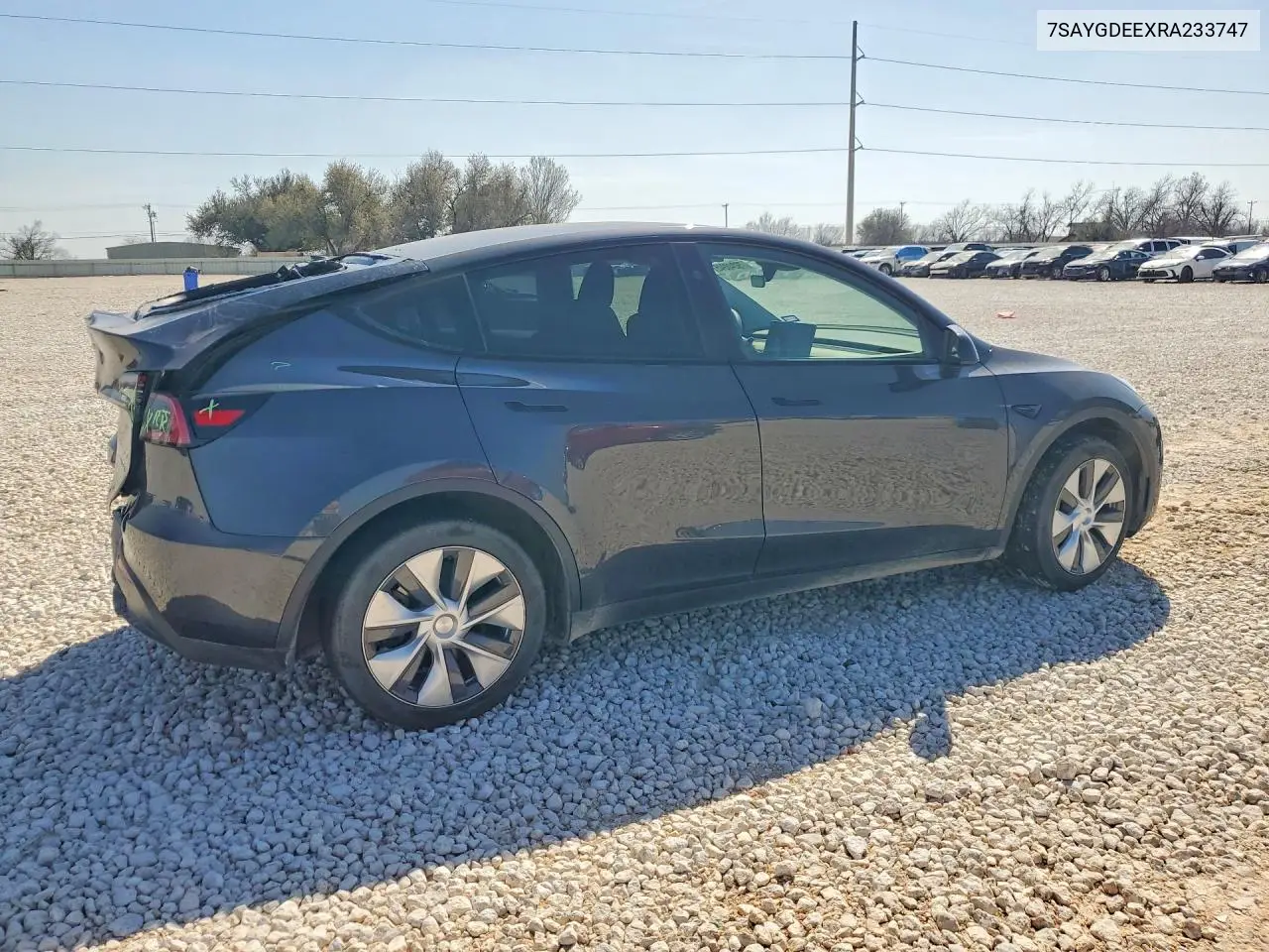 7SAYGDEEXRA233747 2024 Tesla Model Y