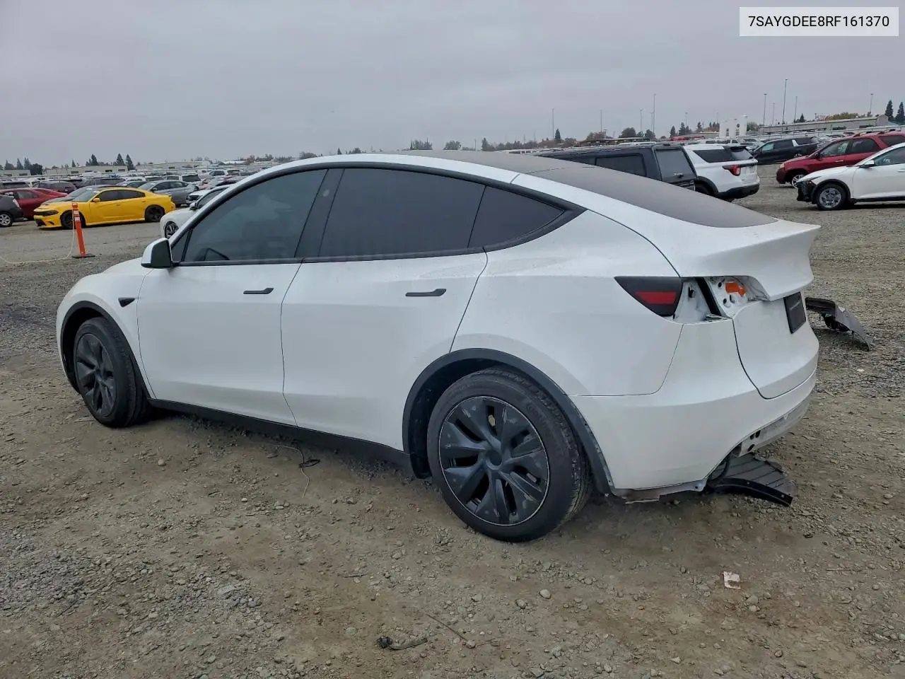 7SAYGDEE8RF161370 2024 Tesla Model Y