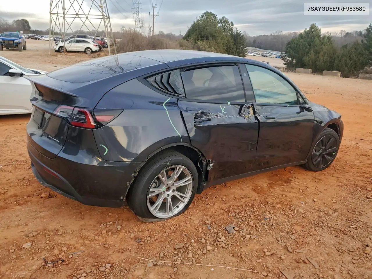 7SAYGDEE9RF983580 2024 Tesla Model Y