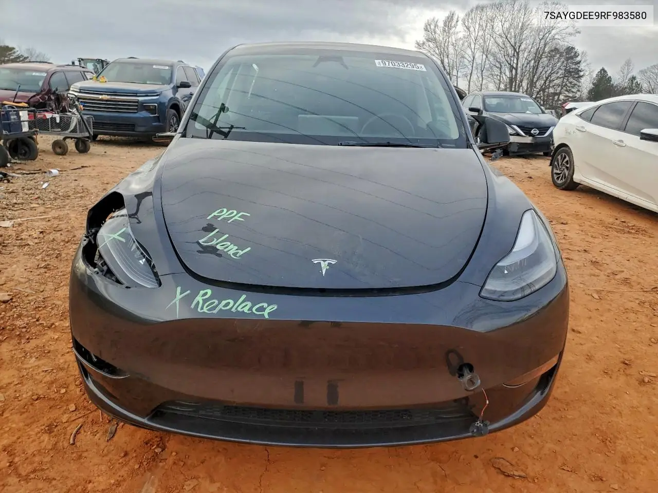7SAYGDEE9RF983580 2024 Tesla Model Y