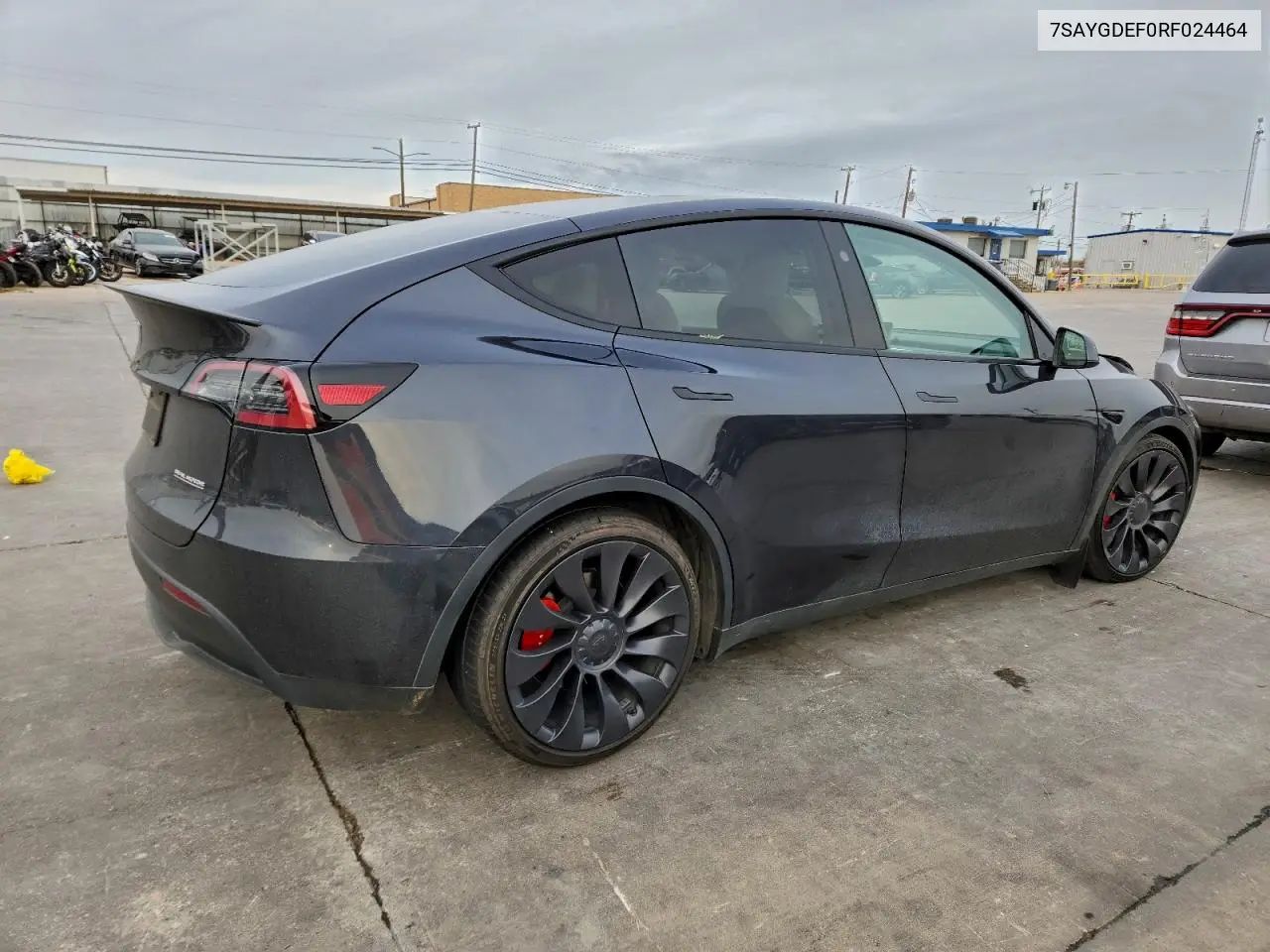 7SAYGDEF0RF024464 2024 Tesla Model Y