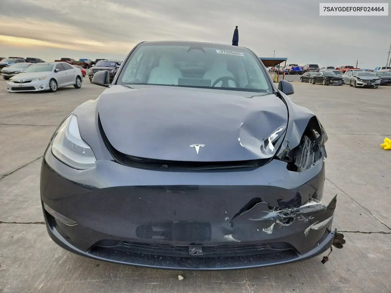 7SAYGDEF0RF024464 2024 Tesla Model Y