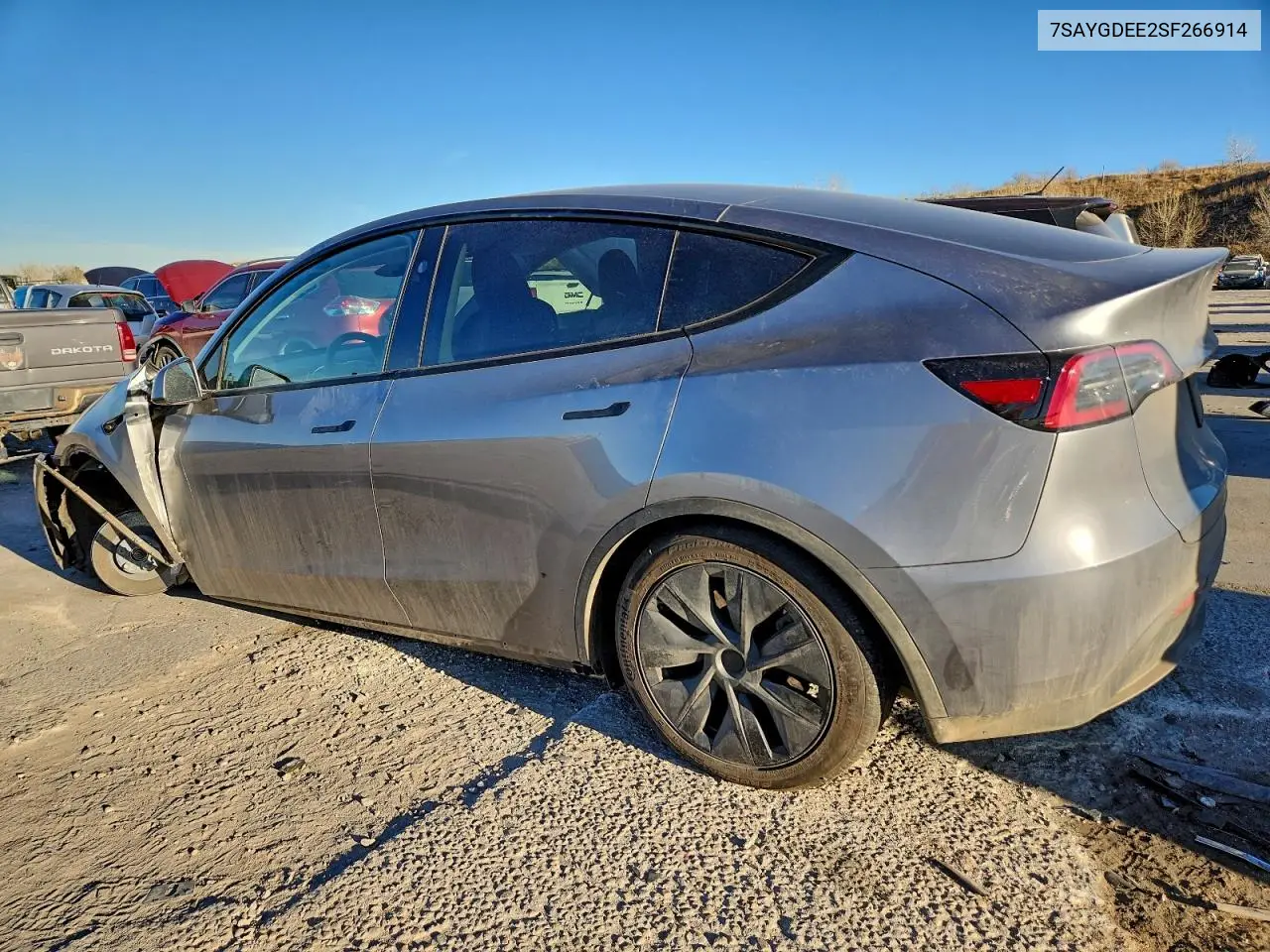 7SAYGDEE2SF266914 2025 Tesla Model Y