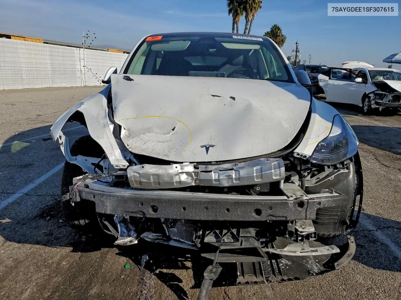 7SAYGDEE1SF307615 2025 Tesla Model Y
