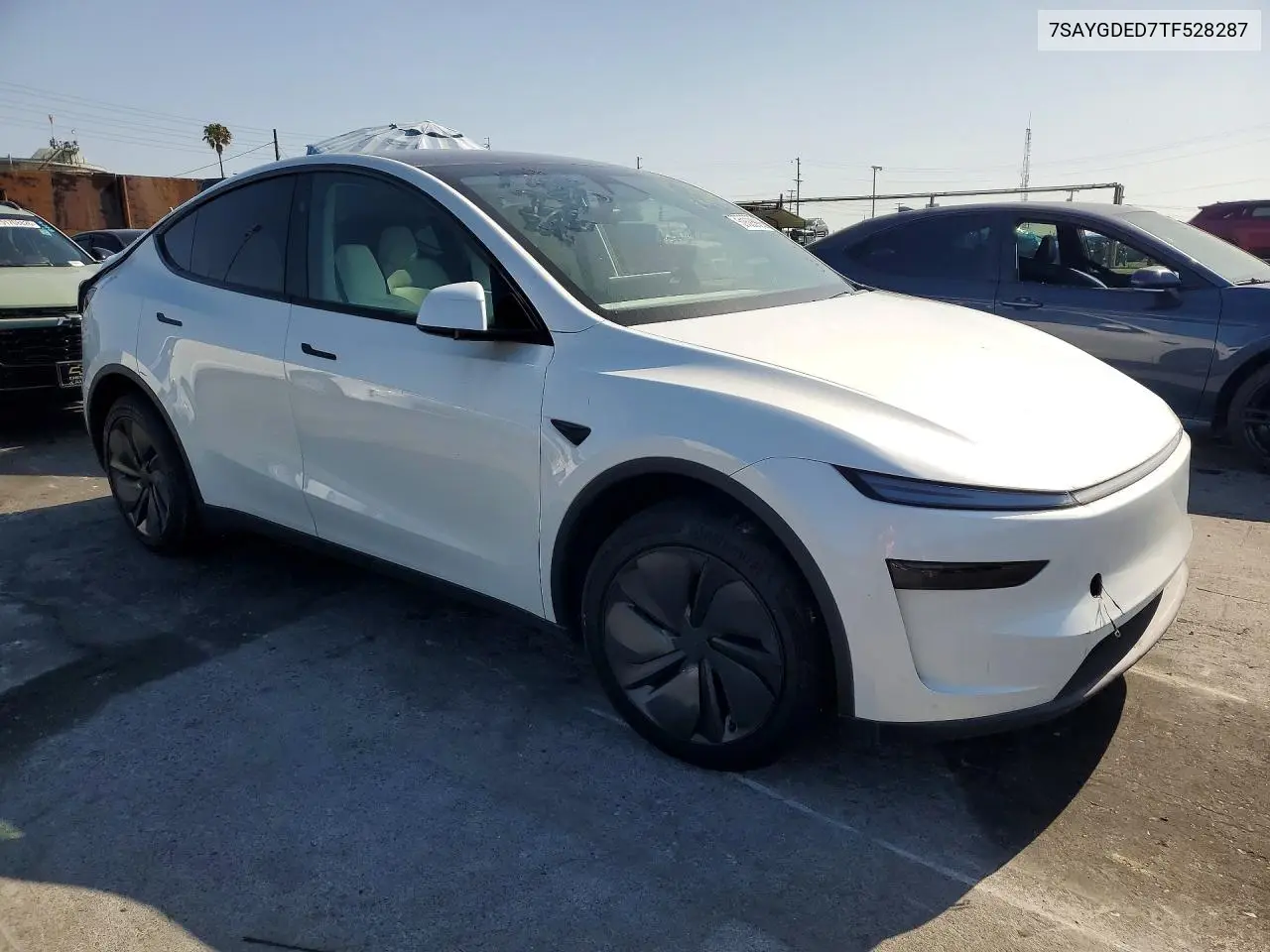 7SAYGDED7TF528287 2026 Tesla Model Y