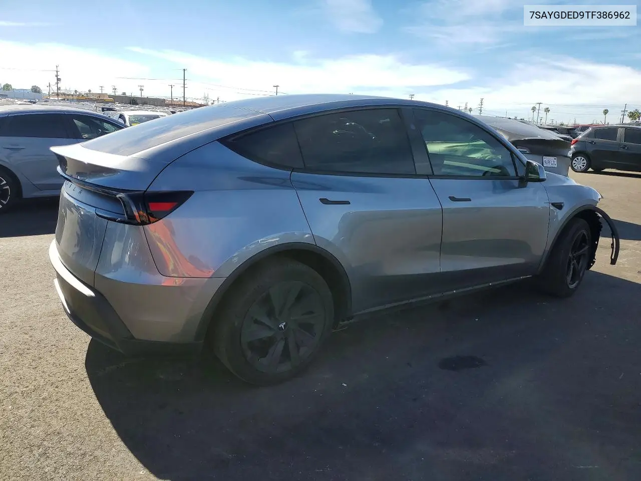 7SAYGDED9TF386962 2026 Tesla Model Y