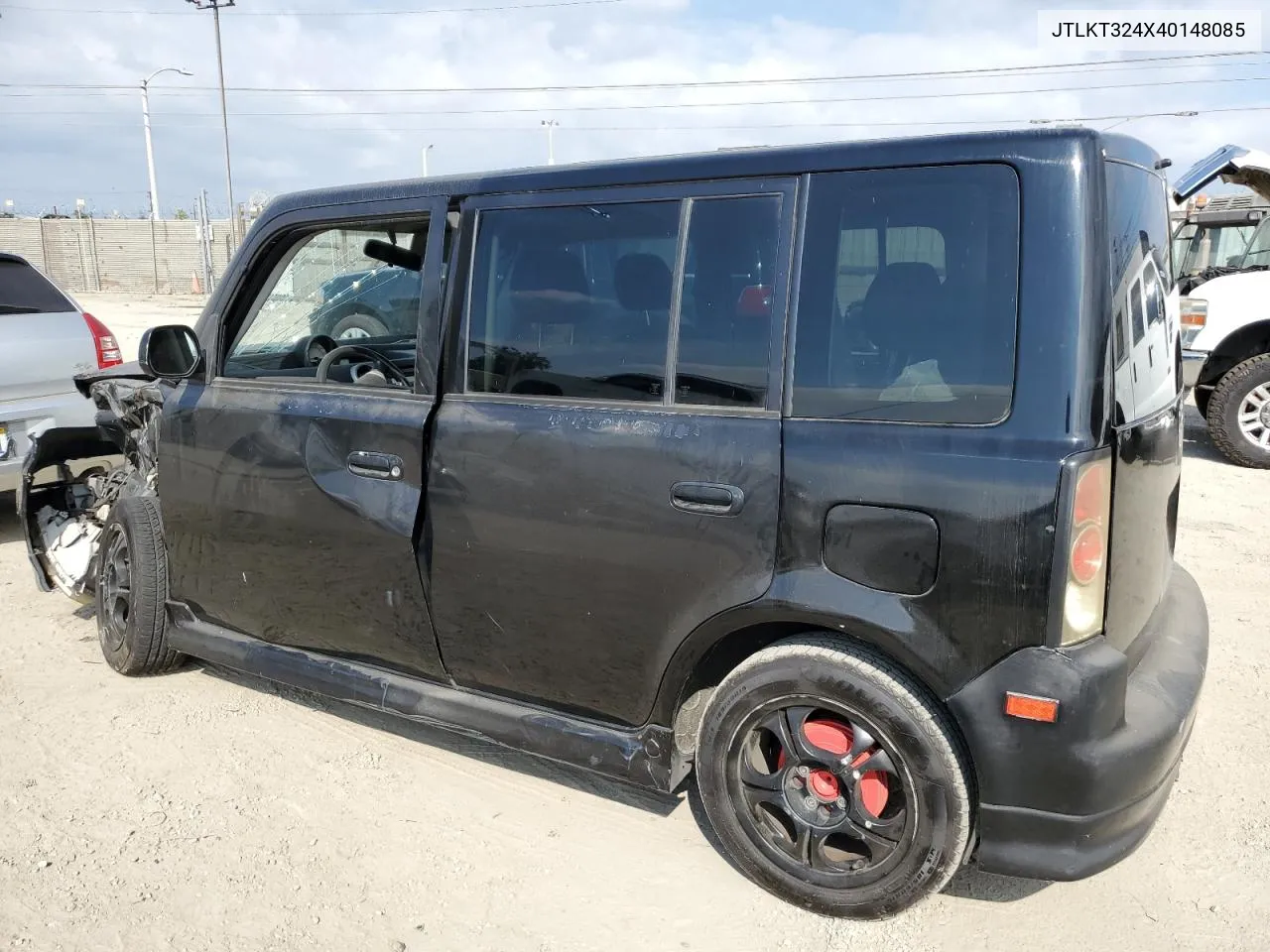 JTLKT324X40148085 2004 Toyota Scion Xb