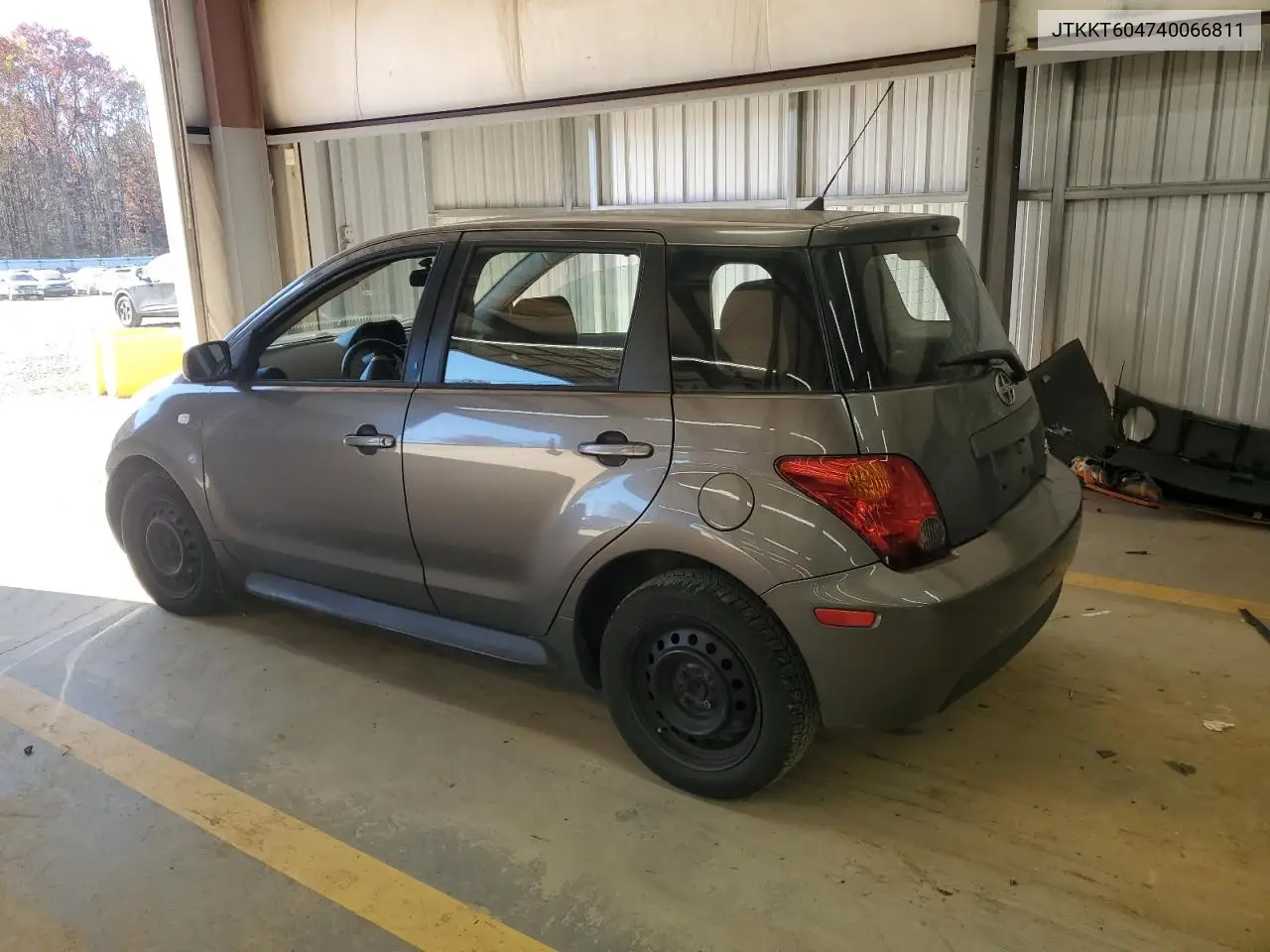 JTKKT604740066811 2004 Toyota Scion Xa