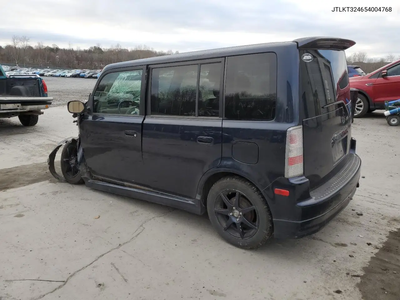 JTLKT324654004768 2005 Toyota Scion Xb