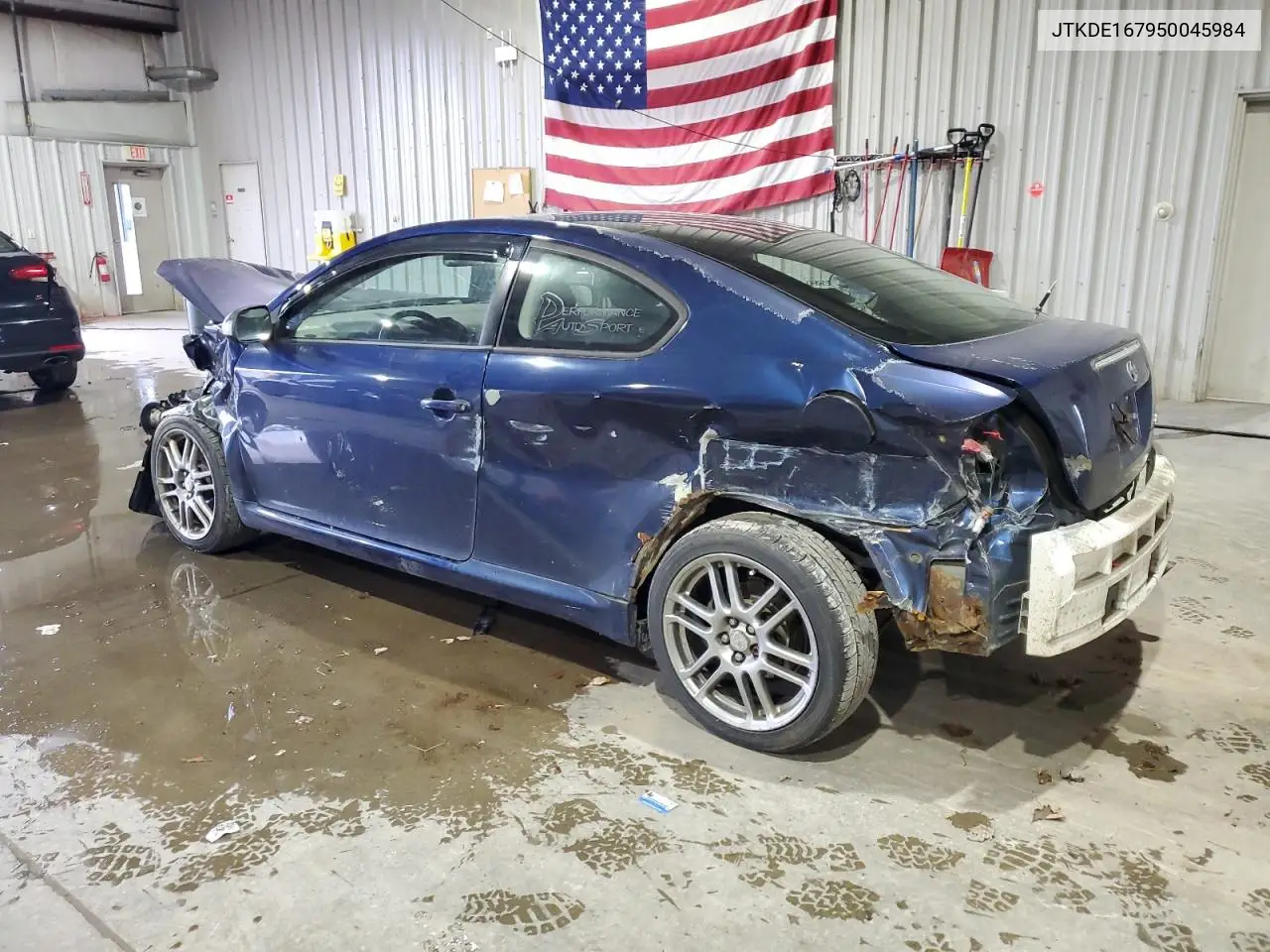 JTKDE167950045984 2005 Toyota Scion Tc