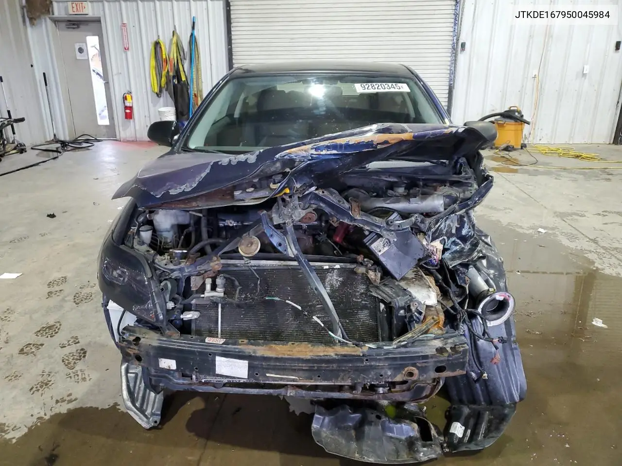 JTKDE167950045984 2005 Toyota Scion Tc