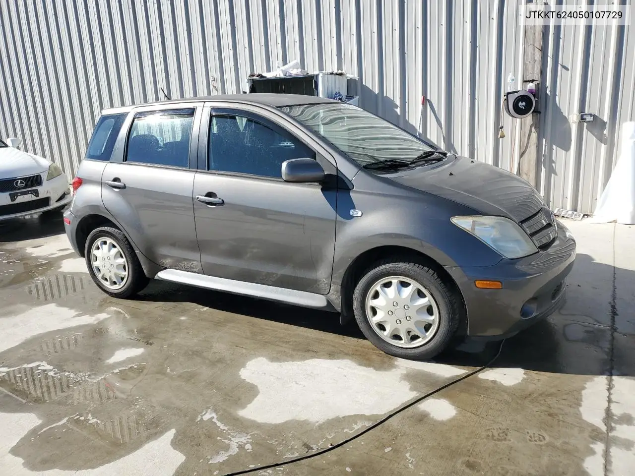 JTKKT624050107729 2005 Toyota Scion Xa