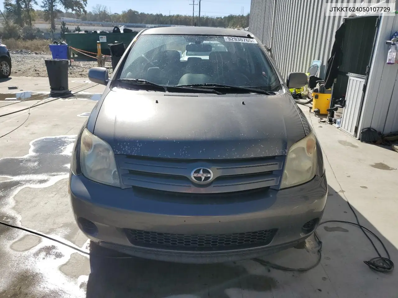 JTKKT624050107729 2005 Toyota Scion Xa