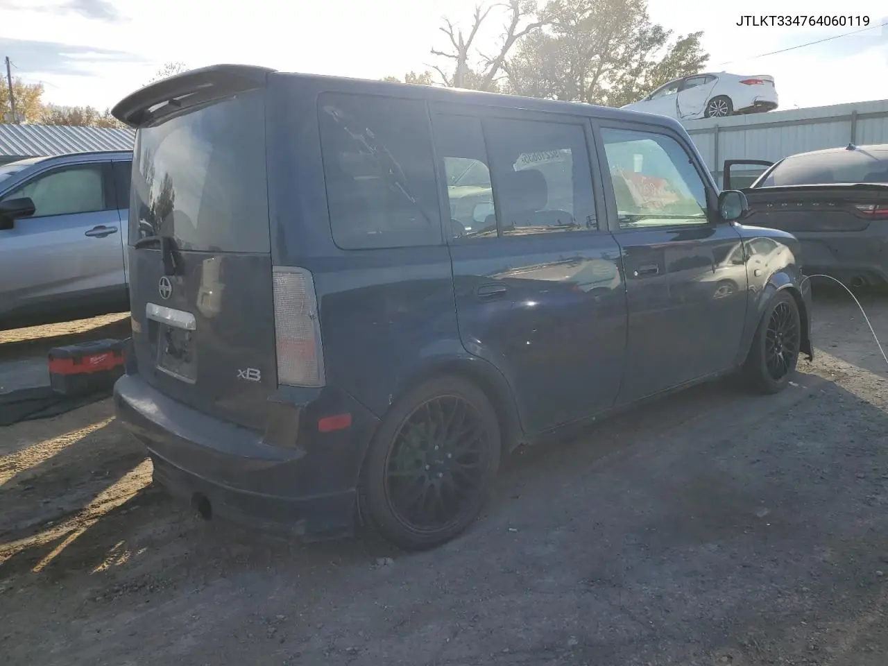 JTLKT334764060119 2006 Toyota Scion Xb
