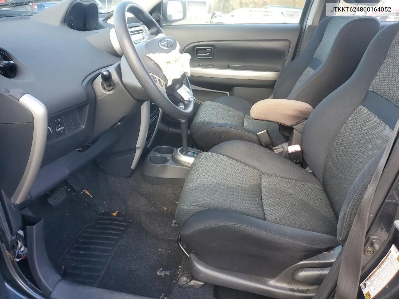 JTKKT624860164052 2006 Toyota Scion Xa