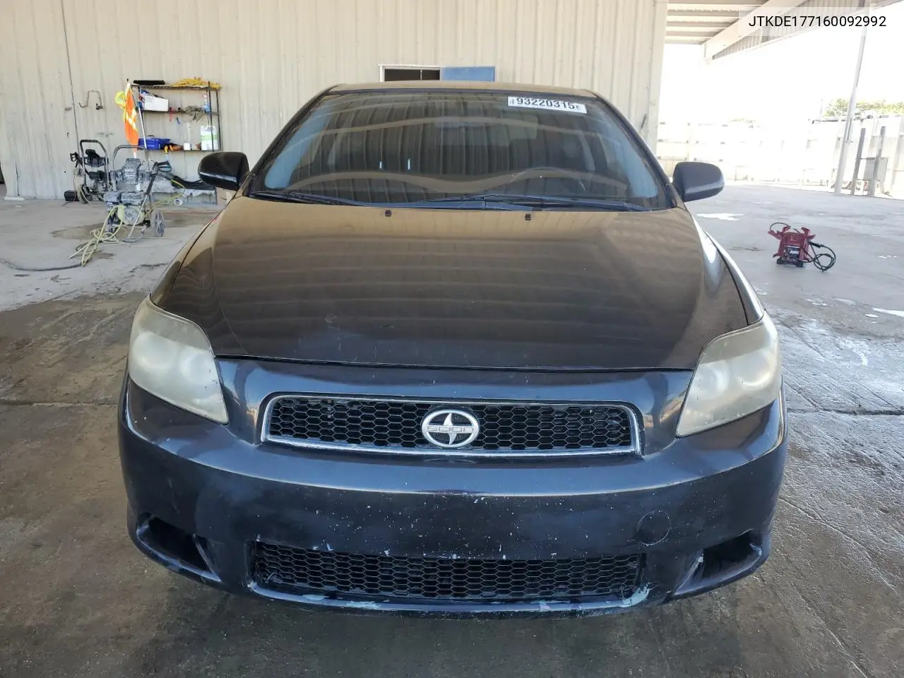 JTKDE177160092992 2006 Toyota Scion Tc