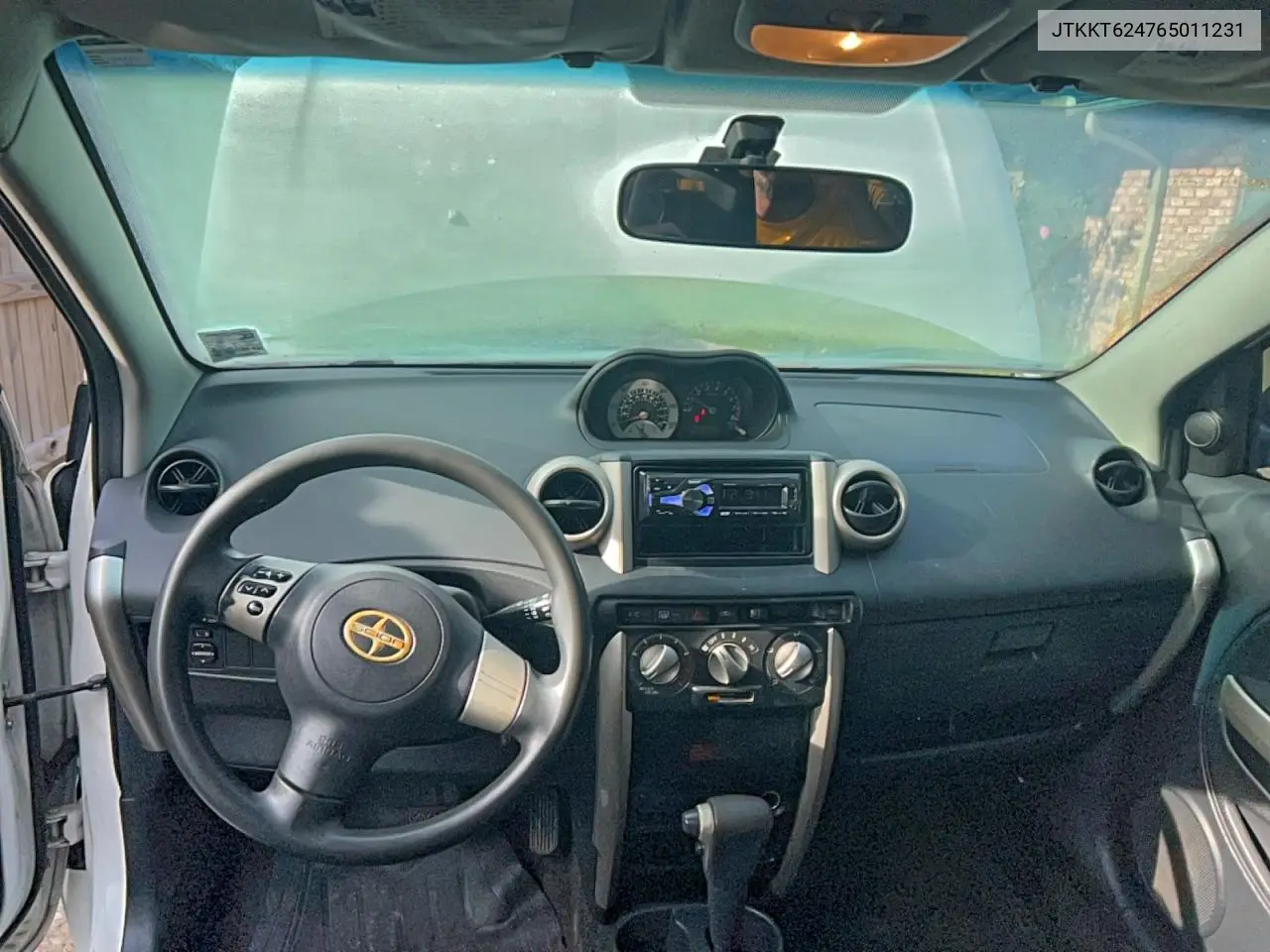 JTKKT624765011231 2006 Toyota Scion Xa