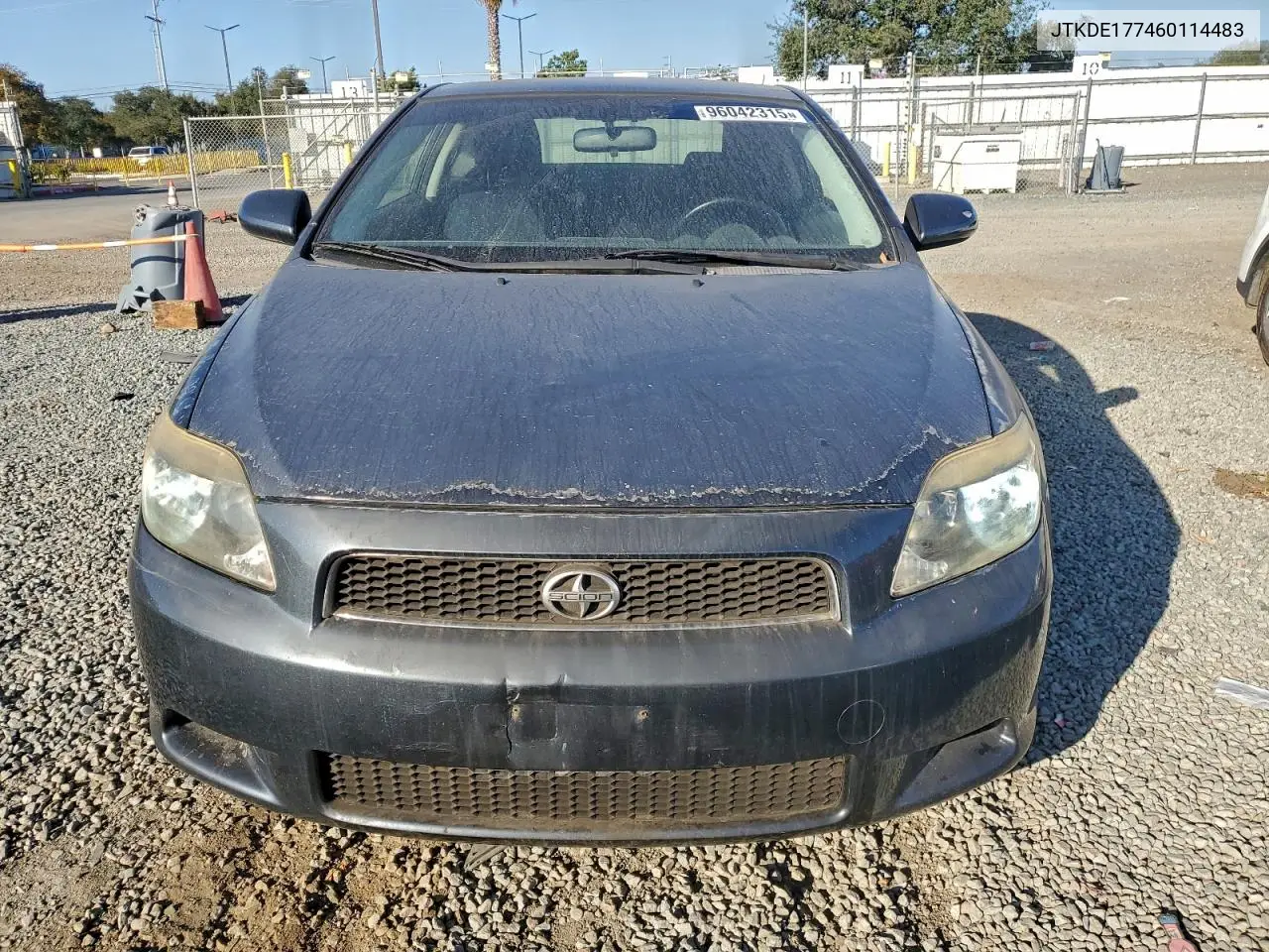 JTKDE177460114483 2006 Toyota Scion Tc