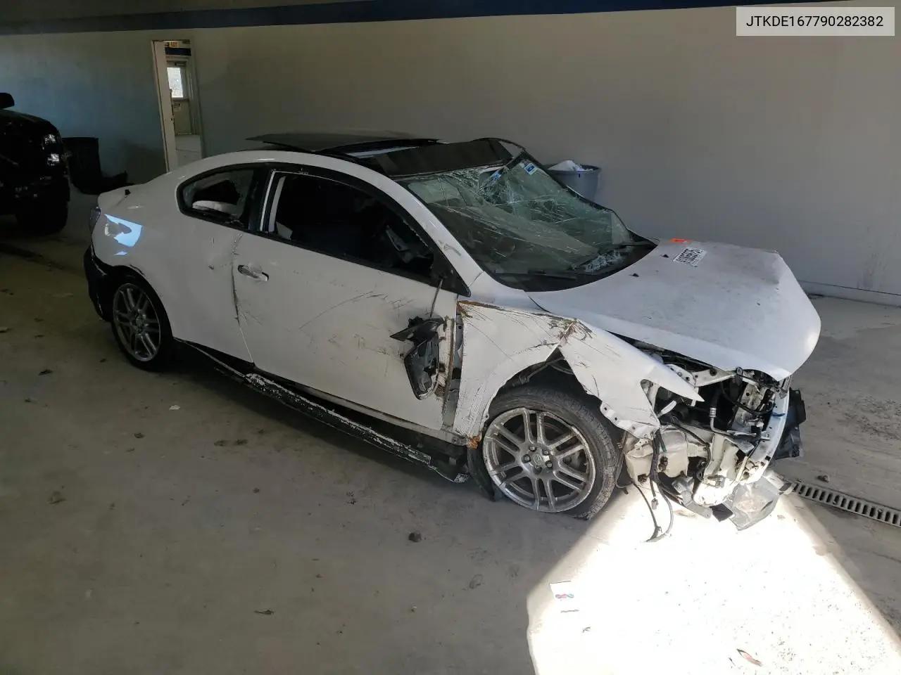 JTKDE167790282382 2009 Toyota Scion Tc