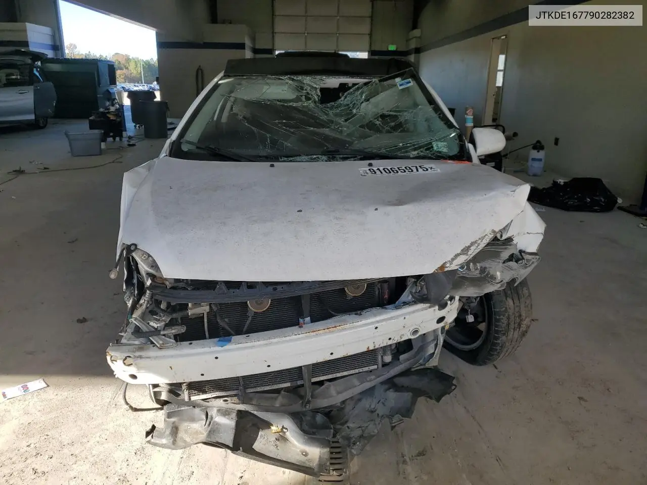JTKDE167790282382 2009 Toyota Scion Tc