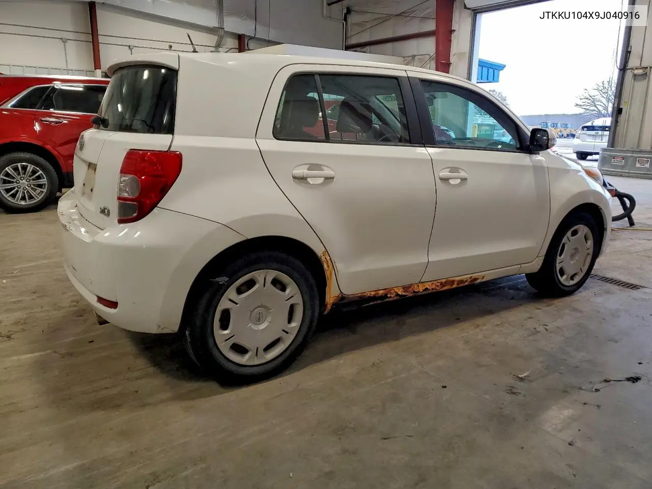 JTKKU104X9J040916 2009 Toyota Scion Xd
