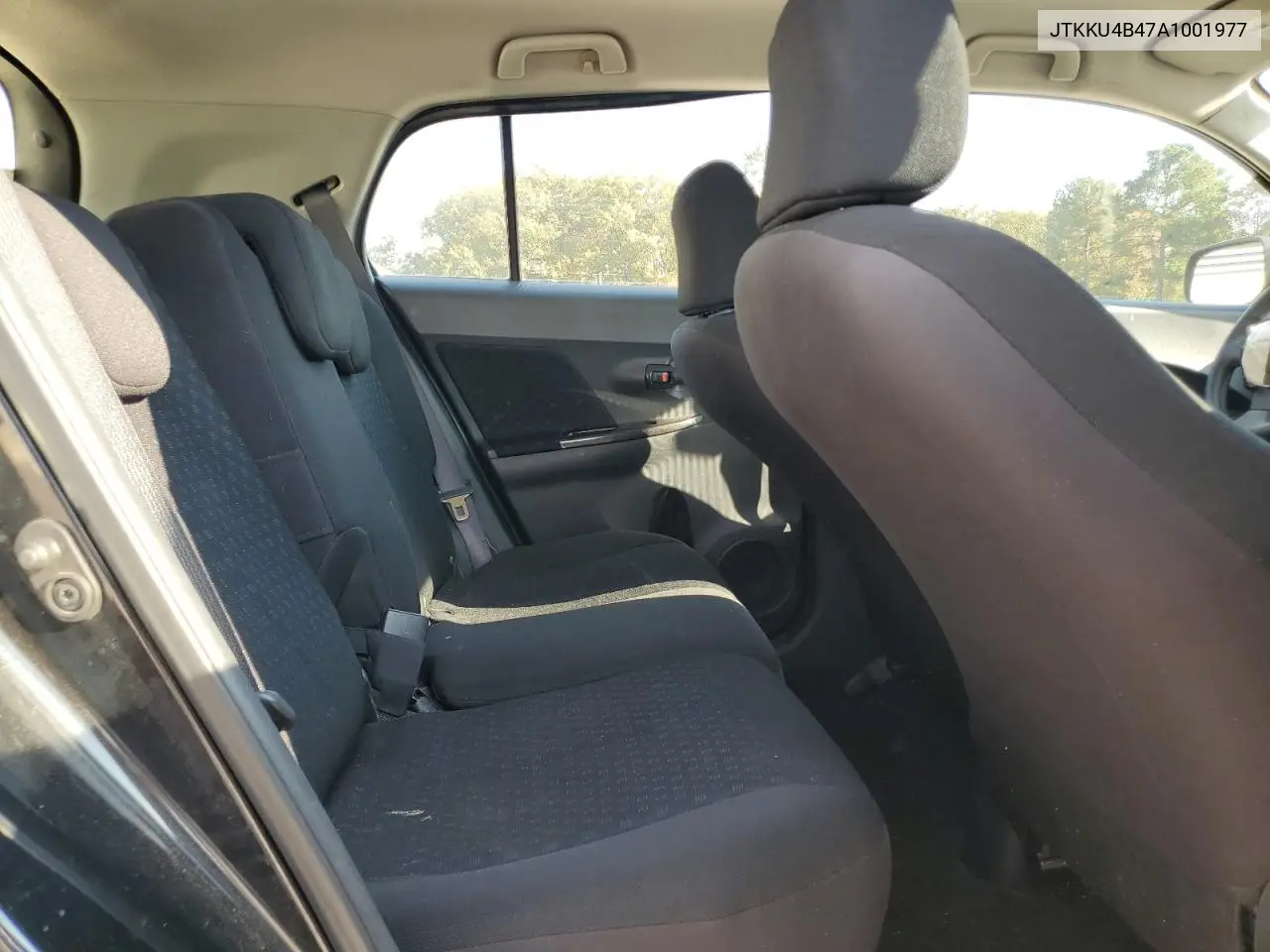 JTKKU4B47A1001977 2010 Toyota Scion Xd