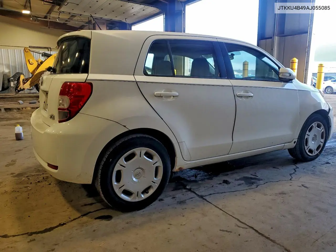 JTKKU4B49AJ055085 2010 Toyota Scion Xd