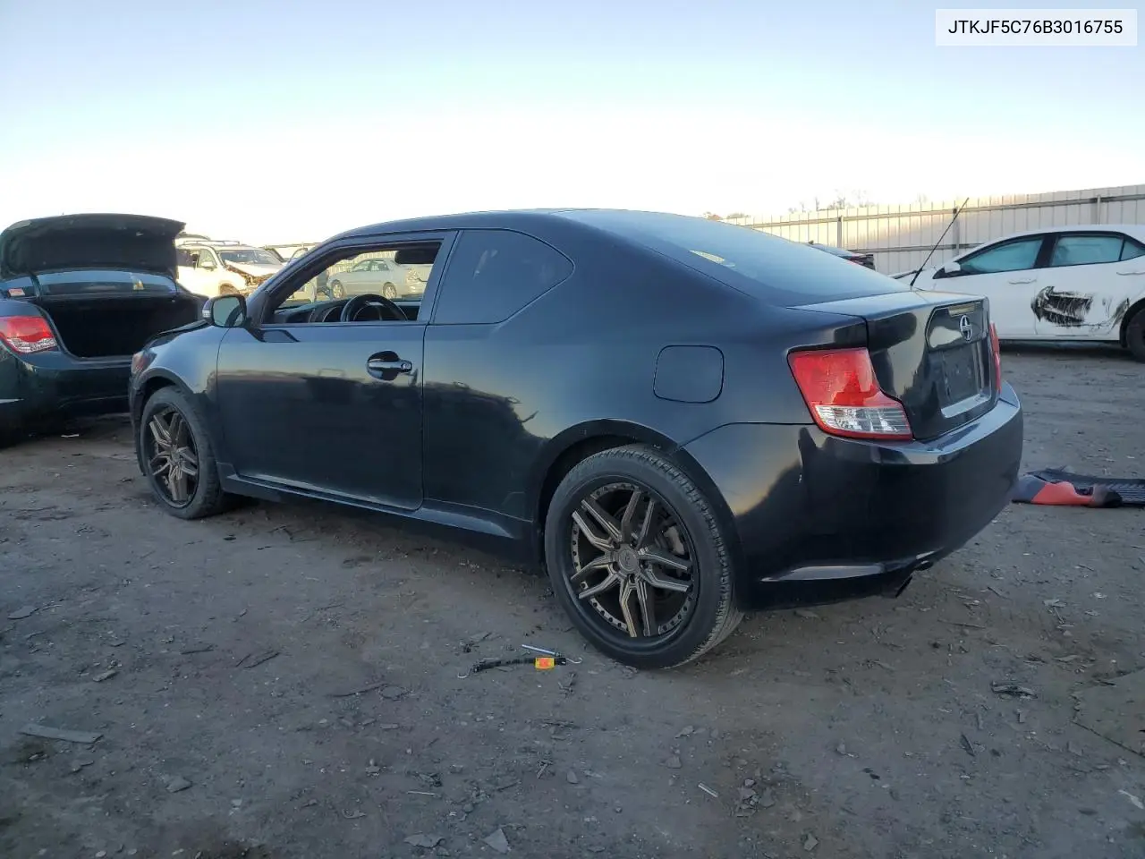 JTKJF5C76B3016755 2011 Toyota Scion Tc