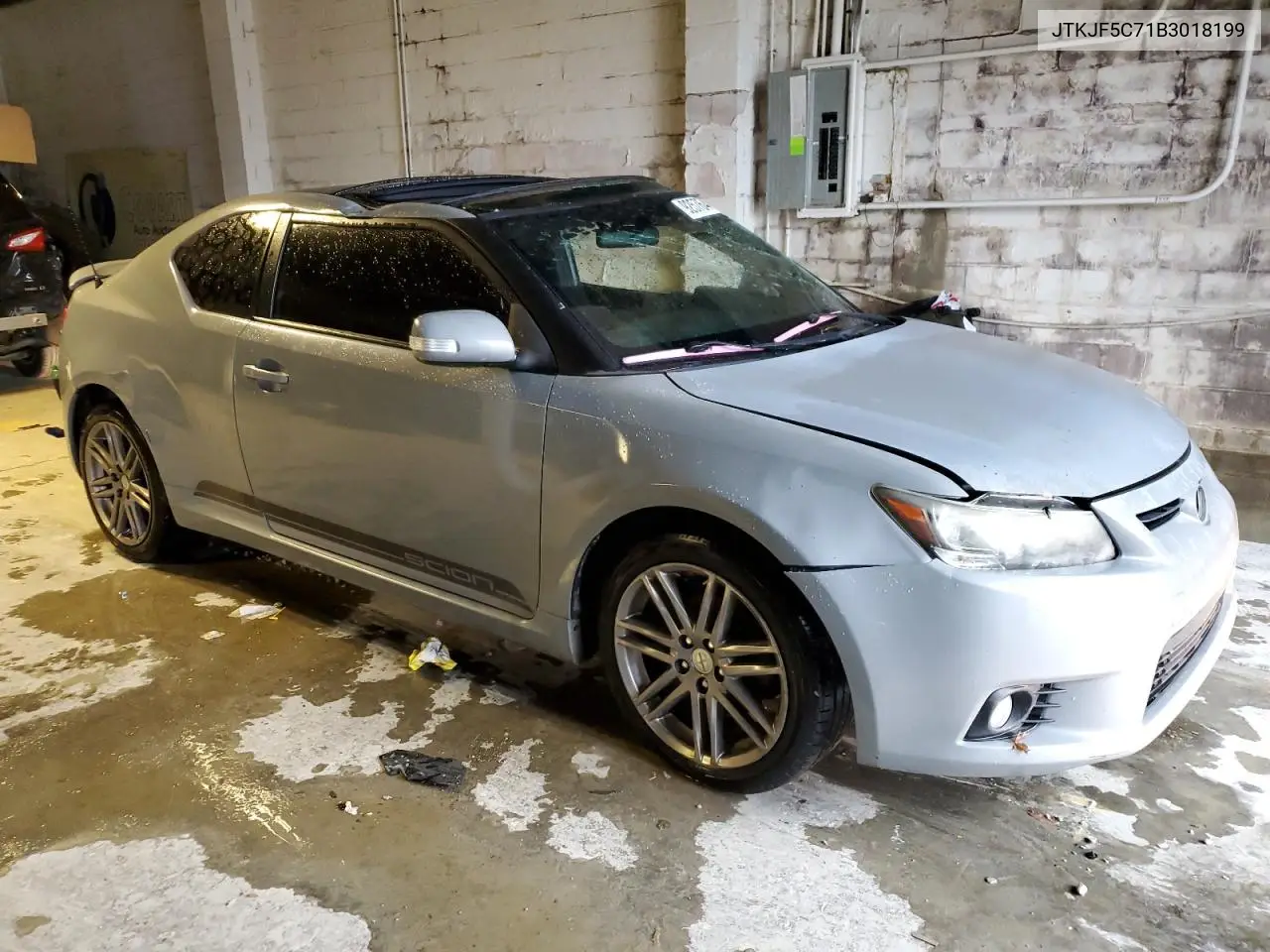 JTKJF5C71B3018199 2011 Toyota Scion Tc