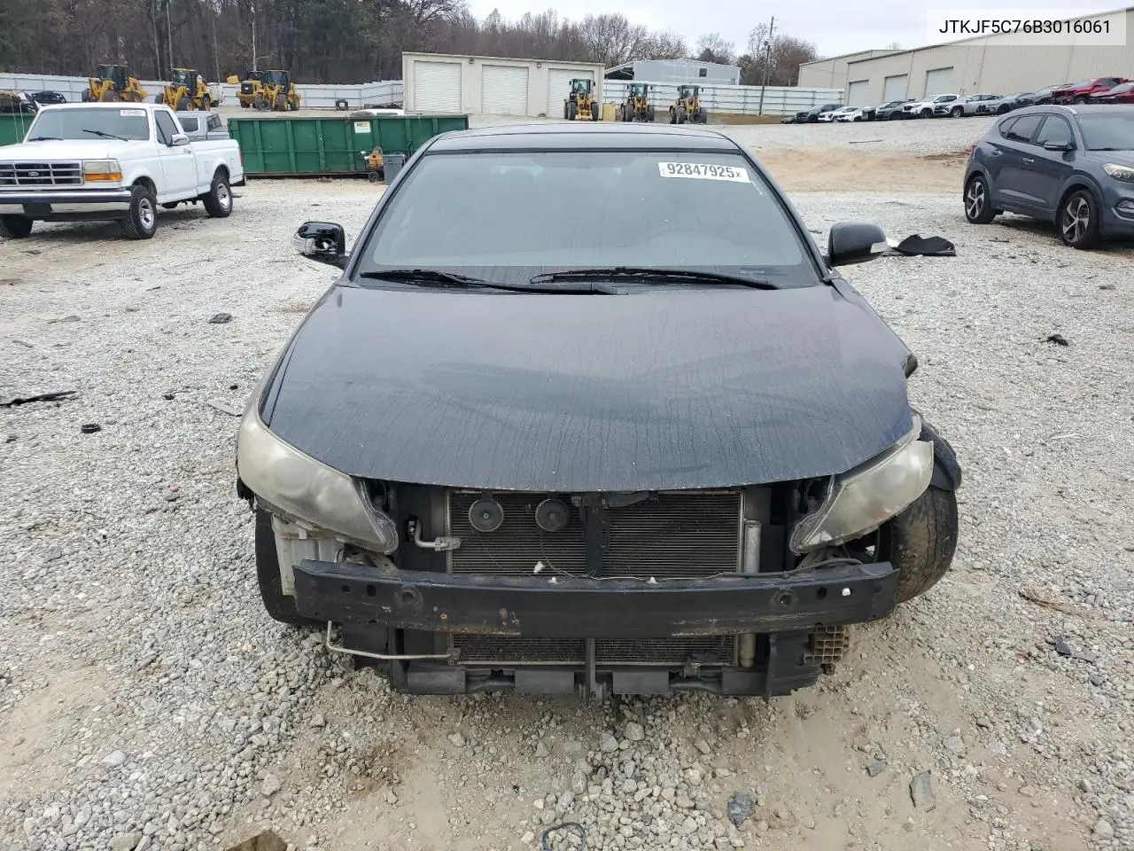 JTKJF5C76B3016061 2011 Toyota Scion Tc