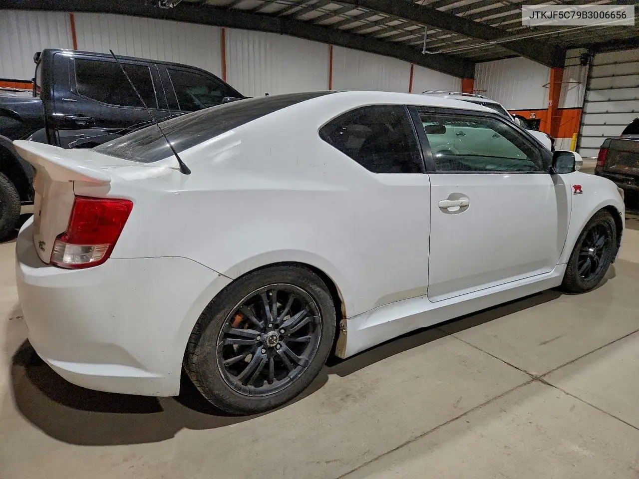 JTKJF5C79B3006656 2011 Toyota Scion Tc