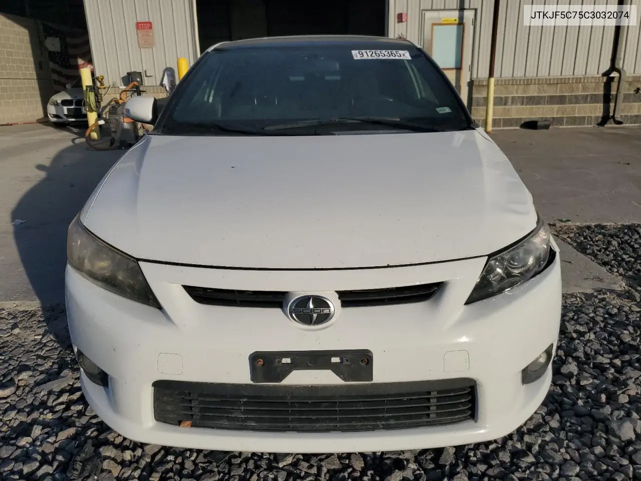 JTKJF5C75C3032074 2012 Toyota Scion Tc