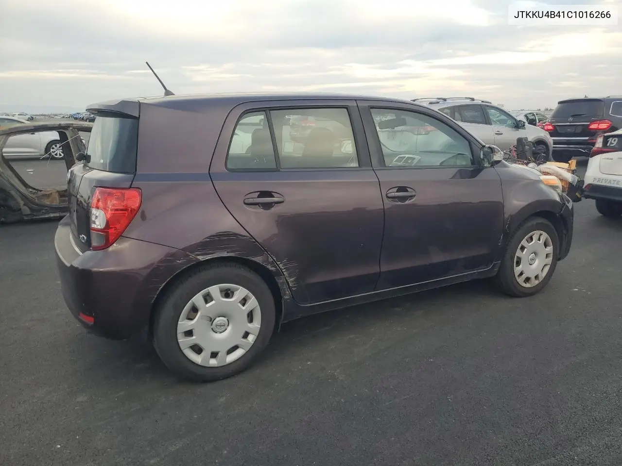 JTKKU4B41C1016266 2012 Toyota Scion Xd