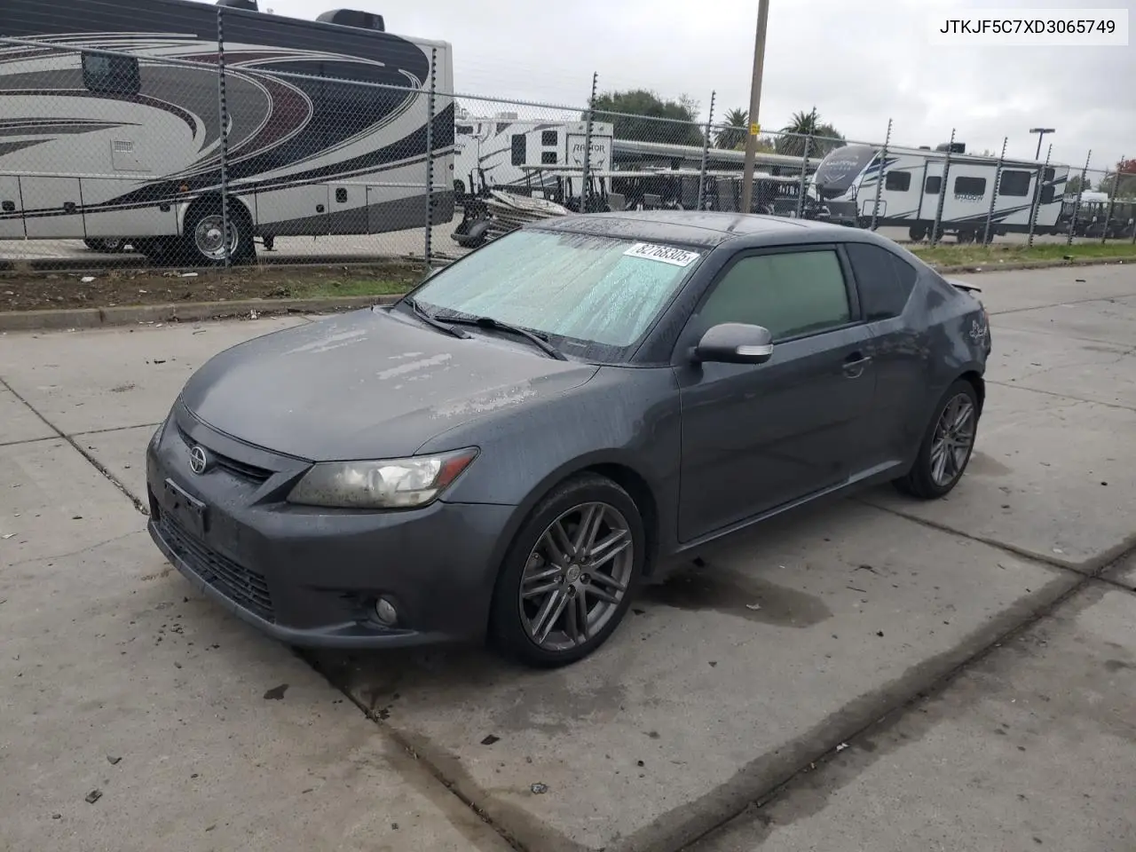 JTKJF5C7XD3065749 2013 Scion Tc