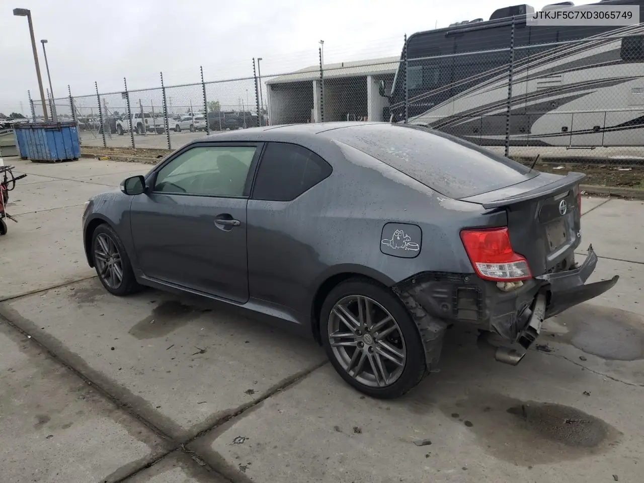 JTKJF5C7XD3065749 2013 Scion Tc