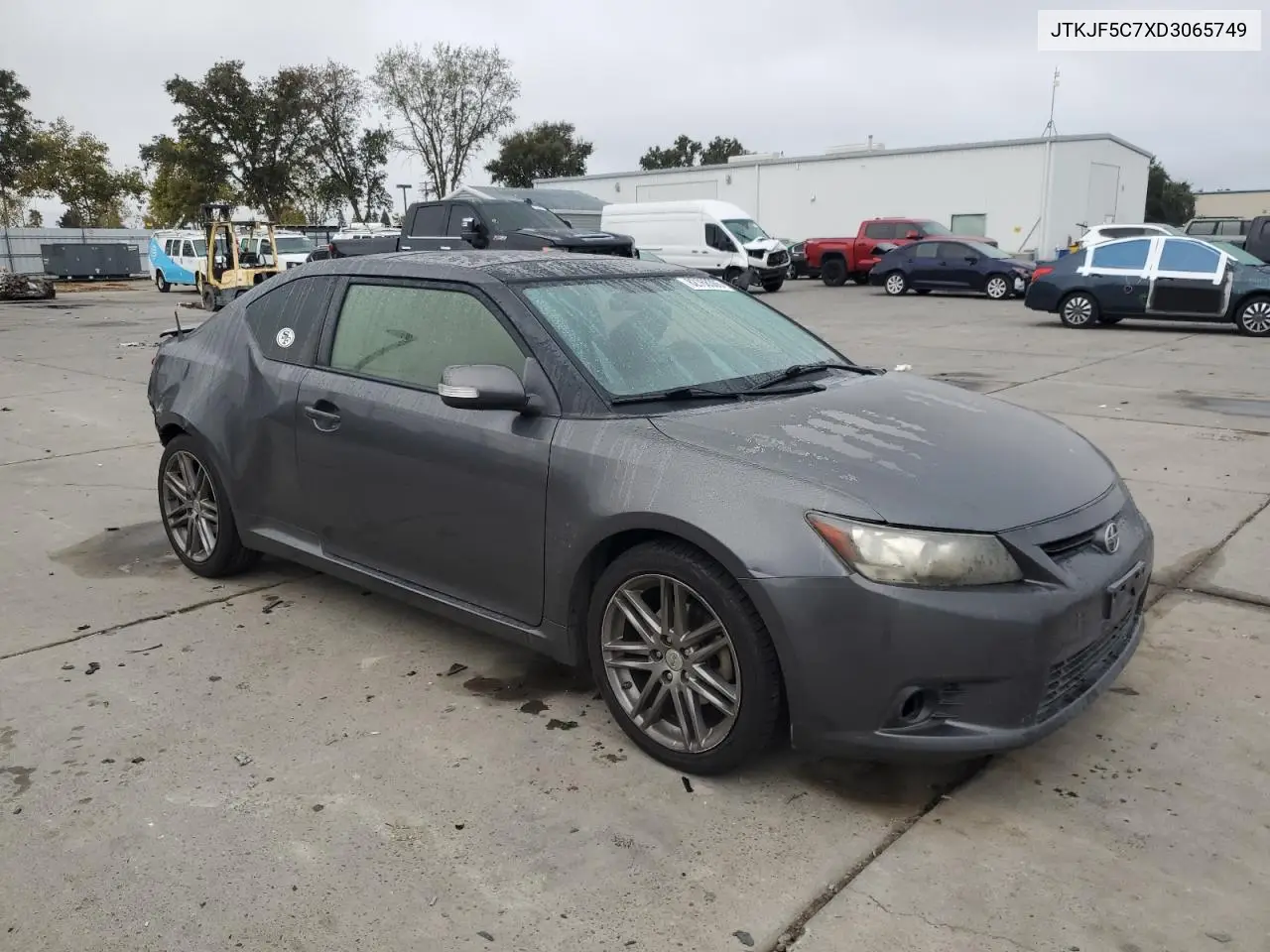 JTKJF5C7XD3065749 2013 Scion Tc