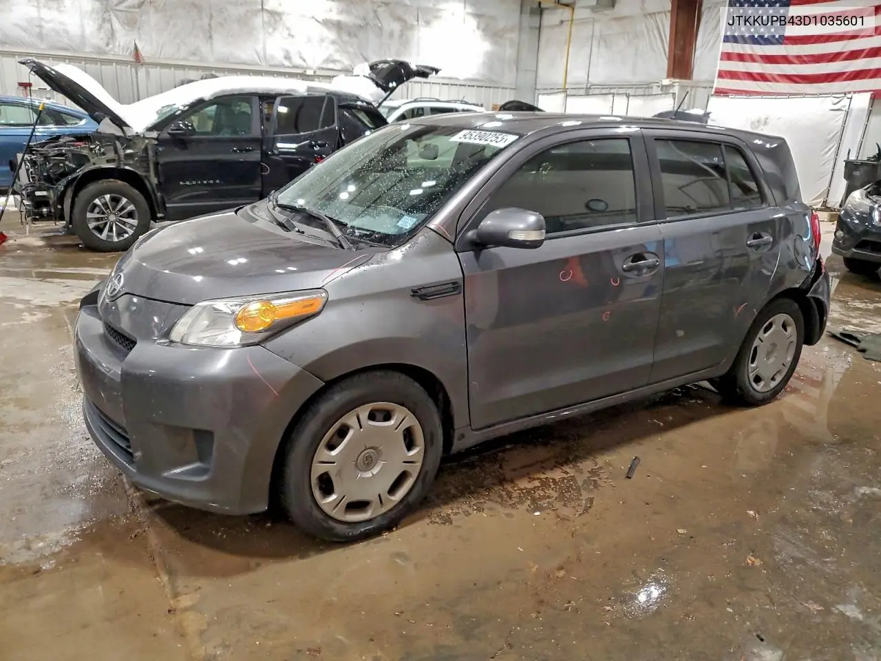JTKKUPB43D1035601 2013 Toyota Scion Xd