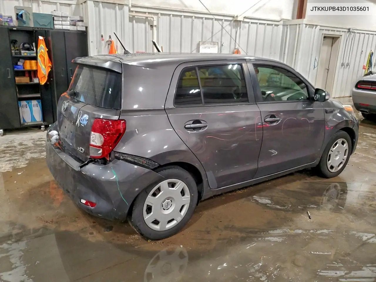 JTKKUPB43D1035601 2013 Toyota Scion Xd