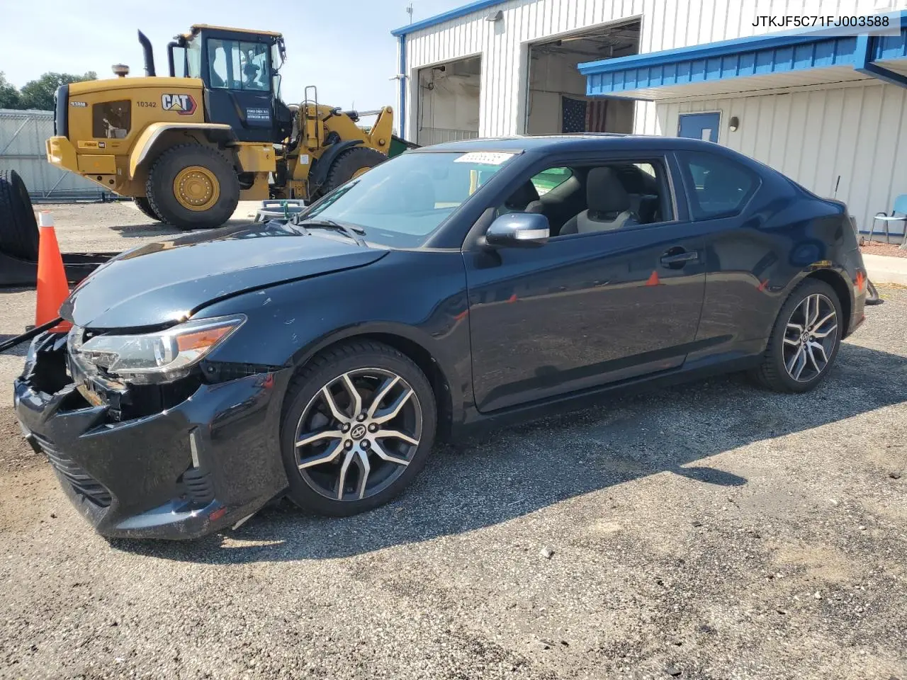 JTKJF5C71FJ003588 2015 Toyota Scion Tc