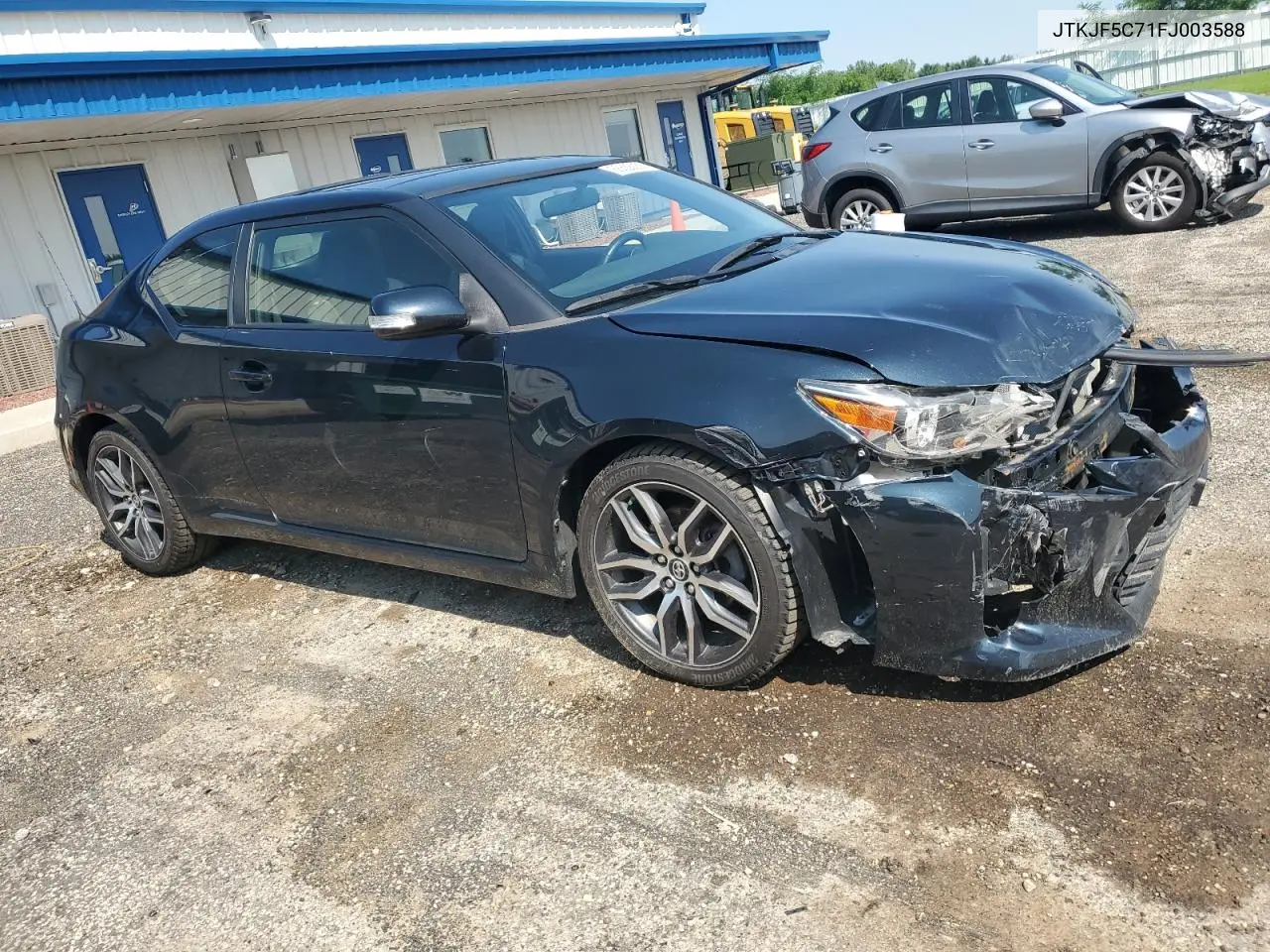 JTKJF5C71FJ003588 2015 Toyota Scion Tc