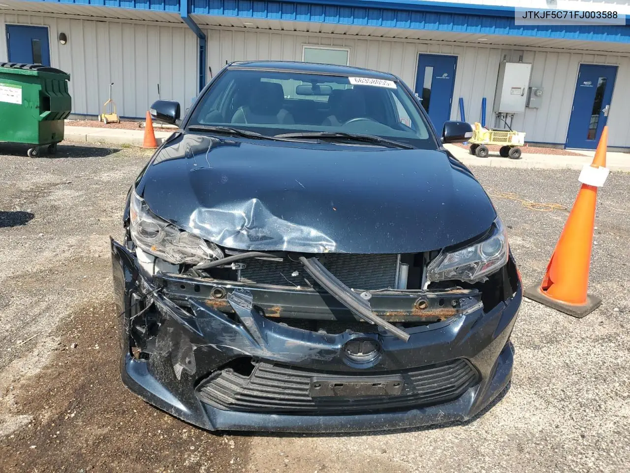 JTKJF5C71FJ003588 2015 Toyota Scion Tc